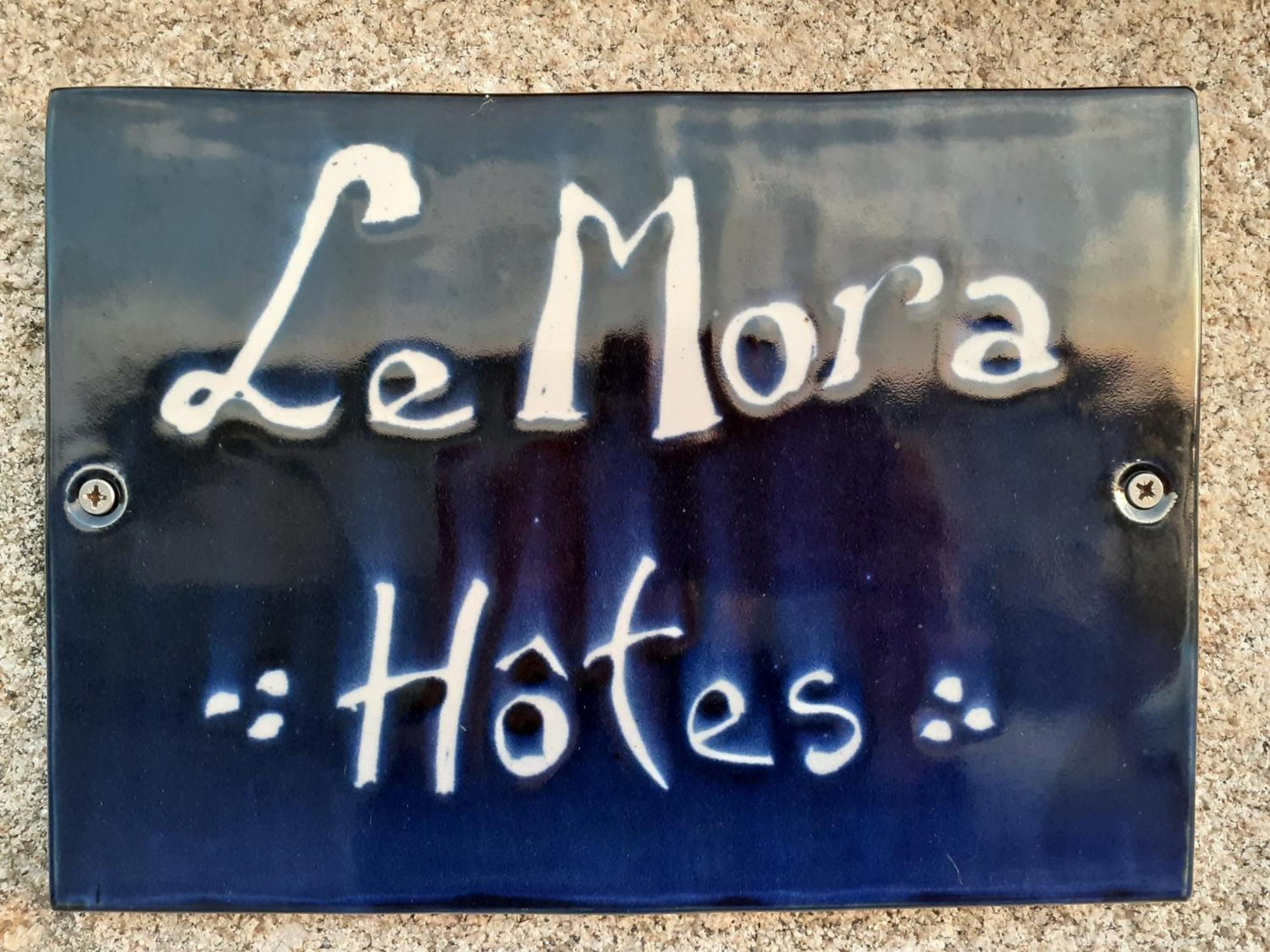 Le Mora Hotes Μπαρφλέρ Εξωτερικό φωτογραφία